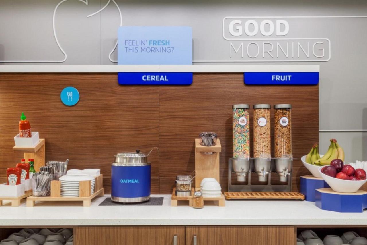 Holiday Inn Express And Suites - Nokomis - Sarasota South Екстериор снимка